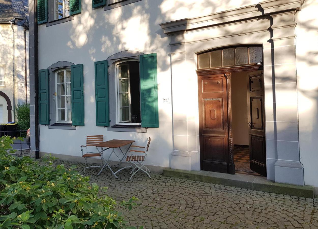 Ehem. Sommerresidenz von Fürst Friedrich III. App.1 und App.2 Kirn Exterior foto